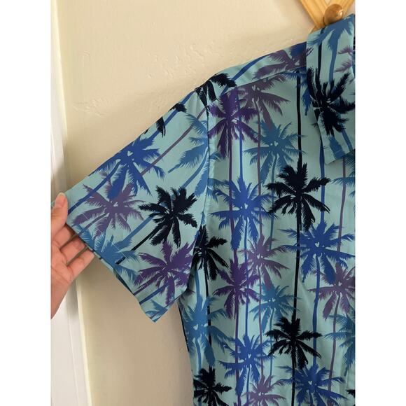 DIXXON Top Women's Medium Blue Palm Tree Palisades Button Down D Lite Beach - Picture 2 of 7